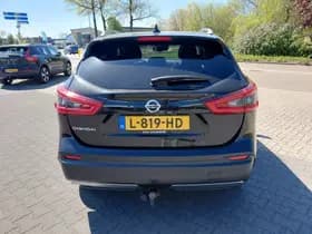 Nissan Qashqai thumbnail 11