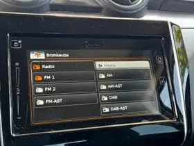 Suzuki Swift thumbnail 19