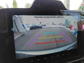 Suzuki S-CROSS thumbnail 3