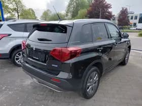 Suzuki Vitara thumbnail 5