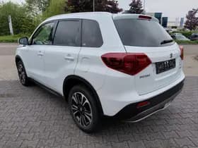 Suzuki Vitara thumbnail 2