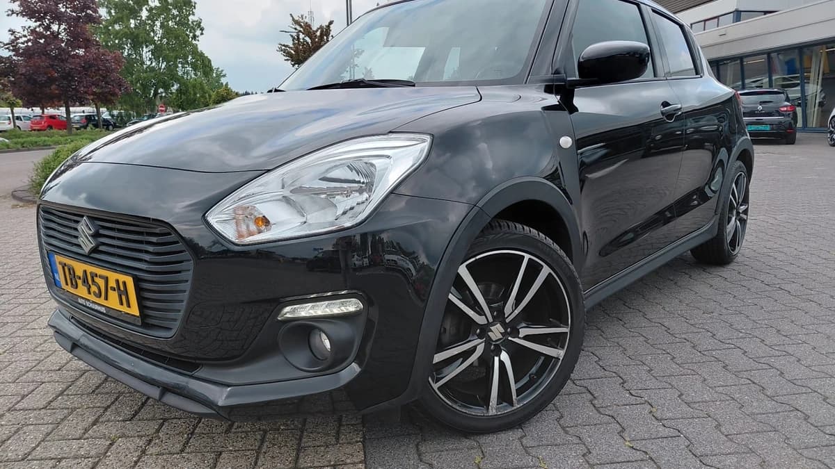 Suzuki Swift — foto 1