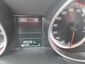Suzuki Swift thumbnail 24