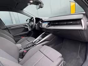 Audi A3 Limousine 30 TFSI Advanced edition * Navigatie * Parkeersensoren * Sportstoelen * Cruise Control * thumbnail 29