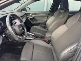 Audi A3 Sportback 30 TFSI S-line edition * Navigatie * Parkeersensoren * Audi Sound * thumbnail 11