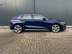 Audi A3 Sportback 30 TFSI S-line edition * Navigatie * Parkeersensoren * Audi Sound * thumbnail 27