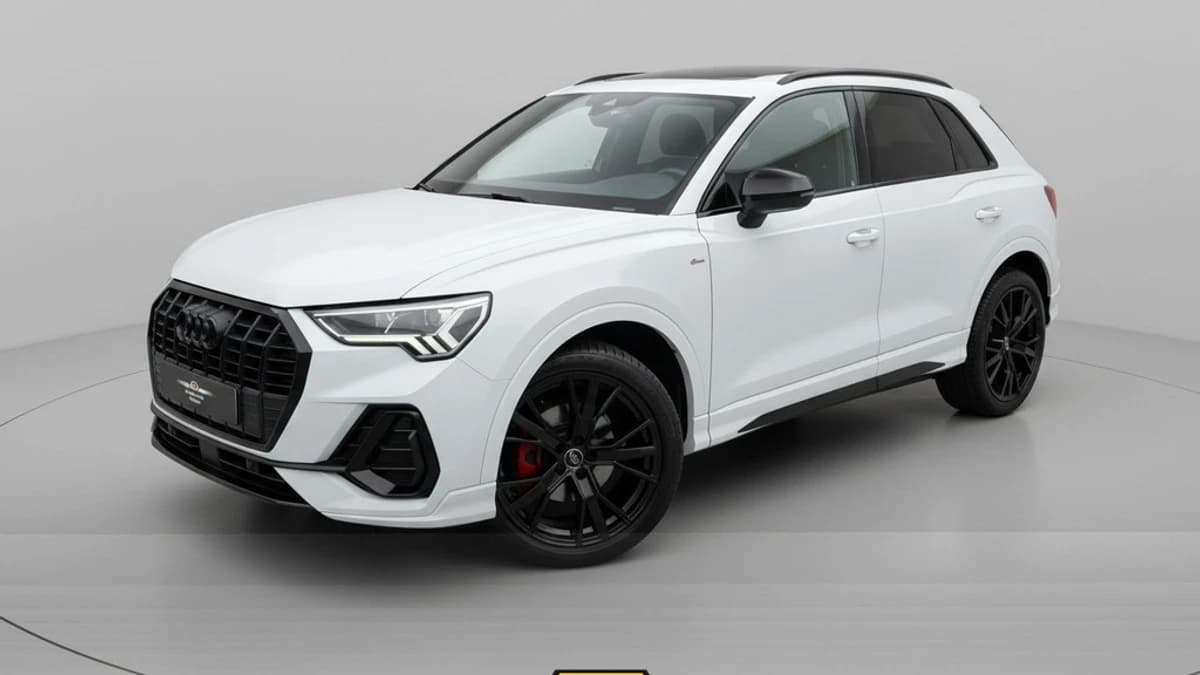 Audi Q3 35 TFSI S Line Edition * Panorama * Trekhaak * Stoelverwarming * Camera * — foto 1