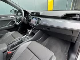 Audi Q3 35 TFSI S Line Edition * Panorama * Trekhaak * Stoelverwarming * Camera * thumbnail 14