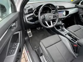 Audi Q3 35 TFSI S Line Edition * Panorama * Trekhaak * Stoelverwarming * Camera * thumbnail 3