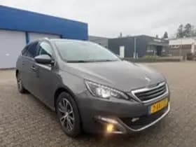 Peugeot 4.000,- Peugeot 308 SW 1.2 e-THP Allure thumbnail 6