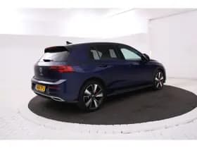 Volkswagen Golf thumbnail 3