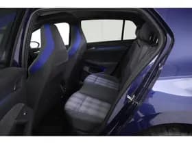 Volkswagen Golf thumbnail 43