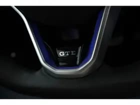 Volkswagen Golf thumbnail 72