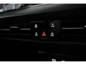 Volkswagen Golf thumbnail 77