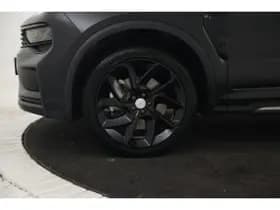 Lynk & Co 01 thumbnail 45
