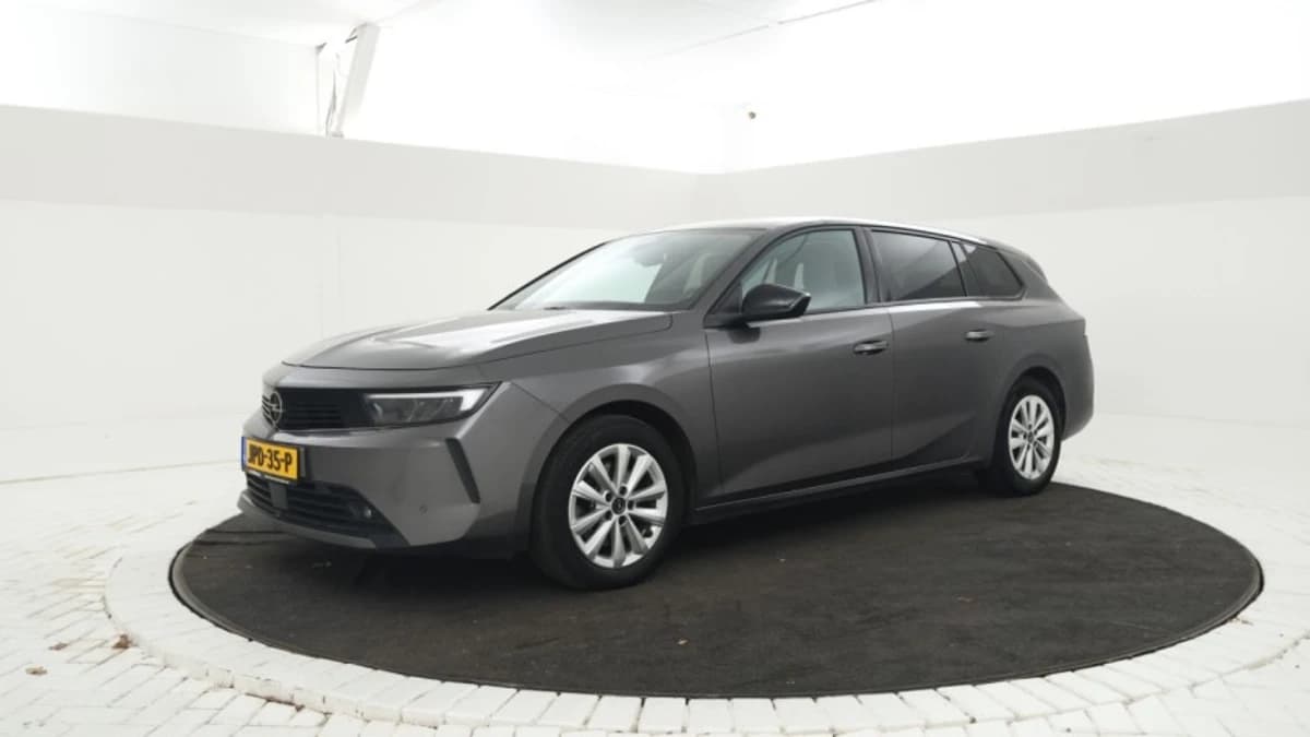Opel Astra — foto 1