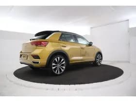 Volkswagen T-Roc thumbnail 44