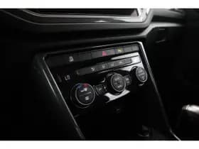 Volkswagen T-Roc thumbnail 70