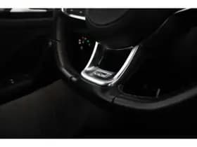 Volkswagen T-Roc thumbnail 75