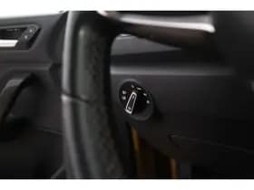 Volkswagen T-Roc thumbnail 78