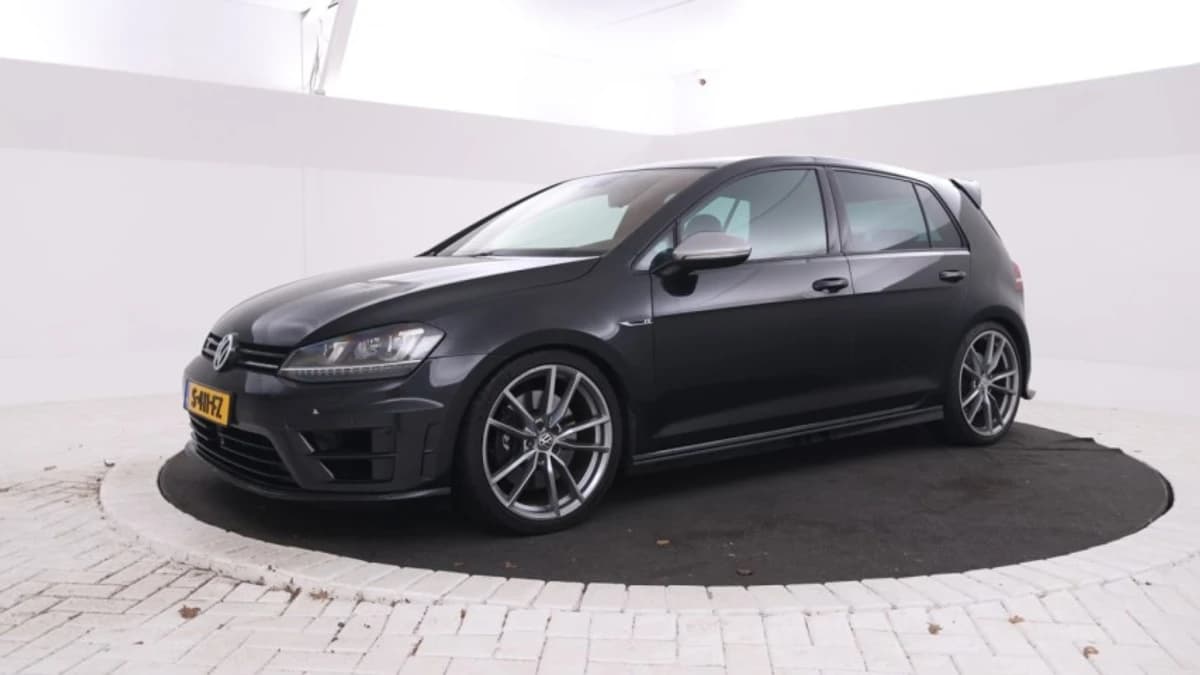 Volkswagen Golf — foto 1