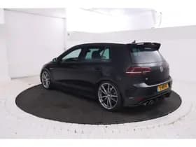 Volkswagen Golf thumbnail 3