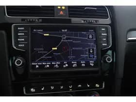 Volkswagen Golf thumbnail 27