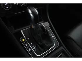 Volkswagen Golf thumbnail 29
