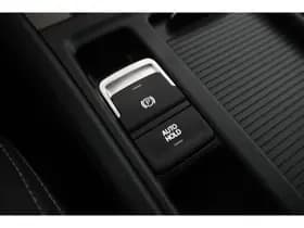 Volkswagen Golf thumbnail 31