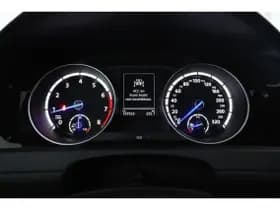 Volkswagen Golf thumbnail 55