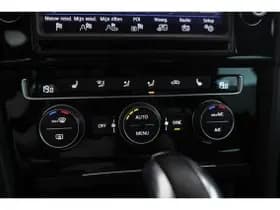 Volkswagen Golf thumbnail 62