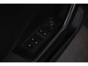 Volkswagen T-Roc thumbnail 13