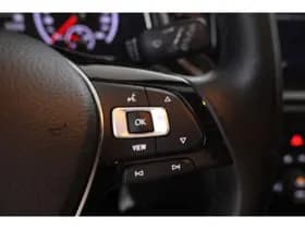Volkswagen T-Roc thumbnail 18