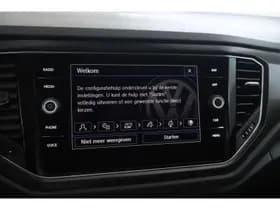 Volkswagen T-Roc thumbnail 19