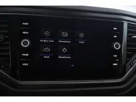 Volkswagen T-Roc thumbnail 22