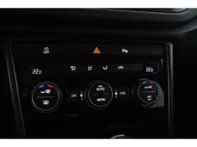 Volkswagen T-Roc thumbnail 23