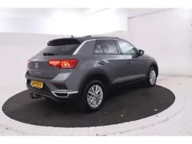 Volkswagen T-Roc thumbnail 29