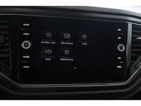 Volkswagen T-Roc thumbnail 48