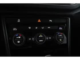 Volkswagen T-Roc thumbnail 49