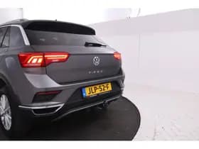 Volkswagen T-Roc thumbnail 8