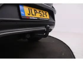 Volkswagen T-Roc thumbnail 10