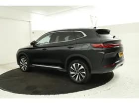 BYD Seal U thumbnail 3