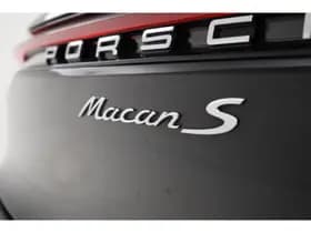Porsche Macan thumbnail 11
