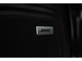 Porsche Macan thumbnail 23