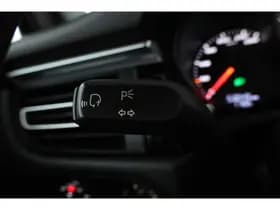 Porsche Macan thumbnail 36