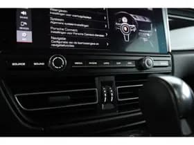 Porsche Macan thumbnail 43