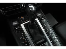 Porsche Macan thumbnail 44