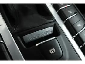 Porsche Macan thumbnail 48