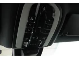 Porsche Macan thumbnail 49