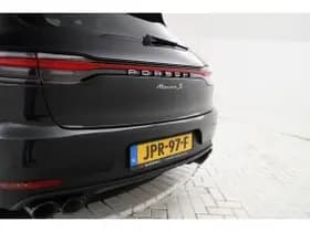 Porsche Macan thumbnail 63